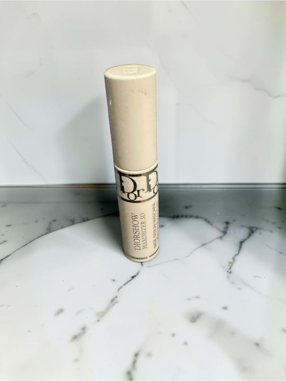 Dior Diorshow Maximizer 3D Lash Primer Serum Mascara Base